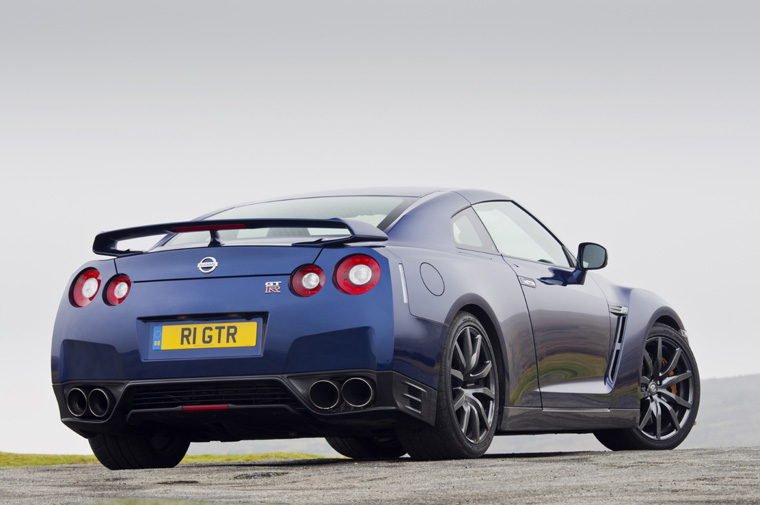 2011 Nissan GT-R Picture
